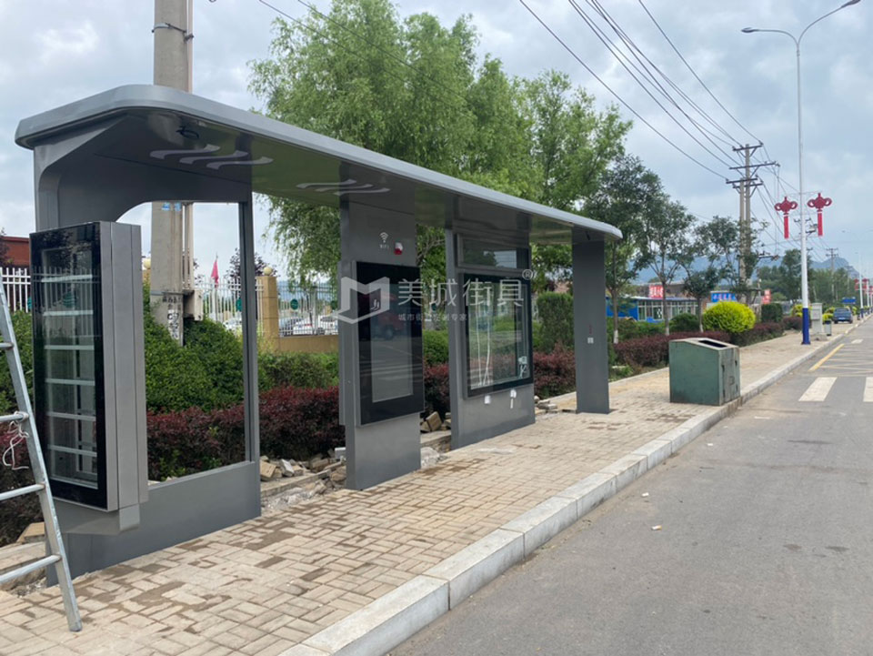 遼寧候車(chē)亭安裝現(xiàn)場(chǎng)圖